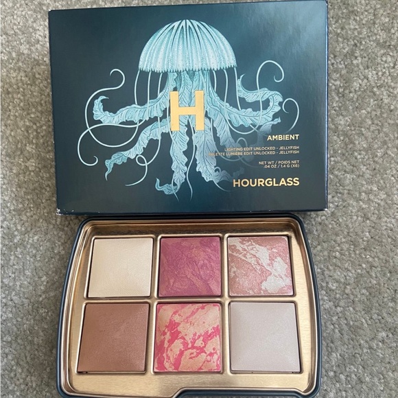 Hourglass Makeup Hourglass Ambient Lighting Edit Unlocked Pallete Jellyfish Poshmark